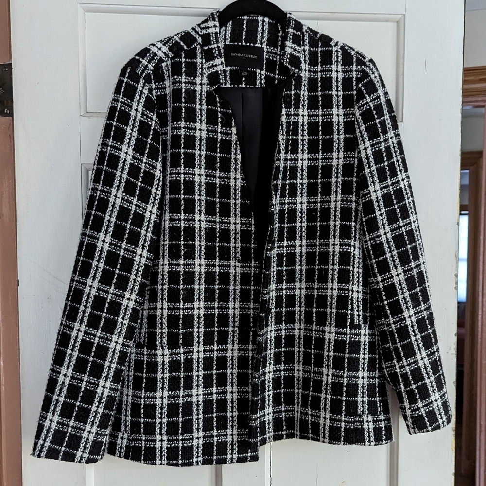 Banana Republic Black and White Boucle Blazer size L